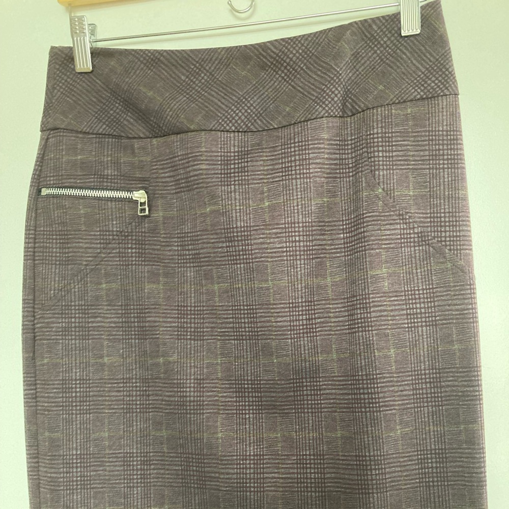 Margaret M plaid skirt (women’s m)